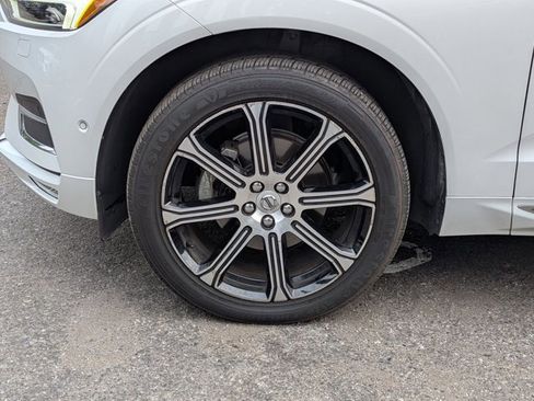 Used 2019 Volvo XC60 T5 Inscription w/ Protection Package Premier image 10