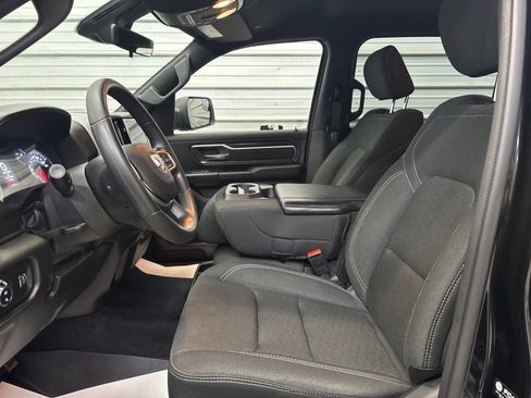 Used 2025 RAM 1500 Big Horn AWD/4WD image 12