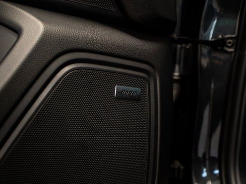 Used 2024 Porsche Macan image 24