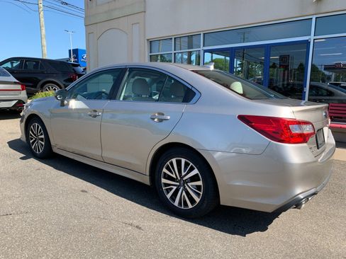 Used 2019 Subaru Legacy 2.5i Premium AWD/4WD image 5