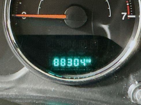 Used 2018 Jeep Wrangler Sport image 18