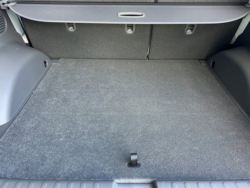 Used 2025 Hyundai Ioniq 5 Limited image 19