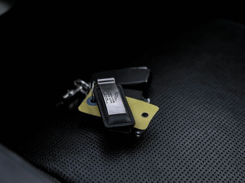 Used 2018 Jaguar F-PACE S image 61