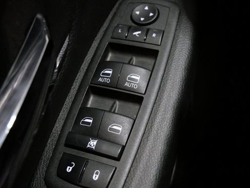 Used 2023 RAM 1500 Big Horn image 12