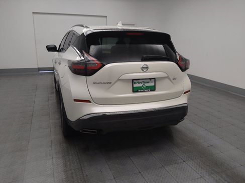 Used 2019 Nissan Murano SV w/ Premium Package FWD image 6