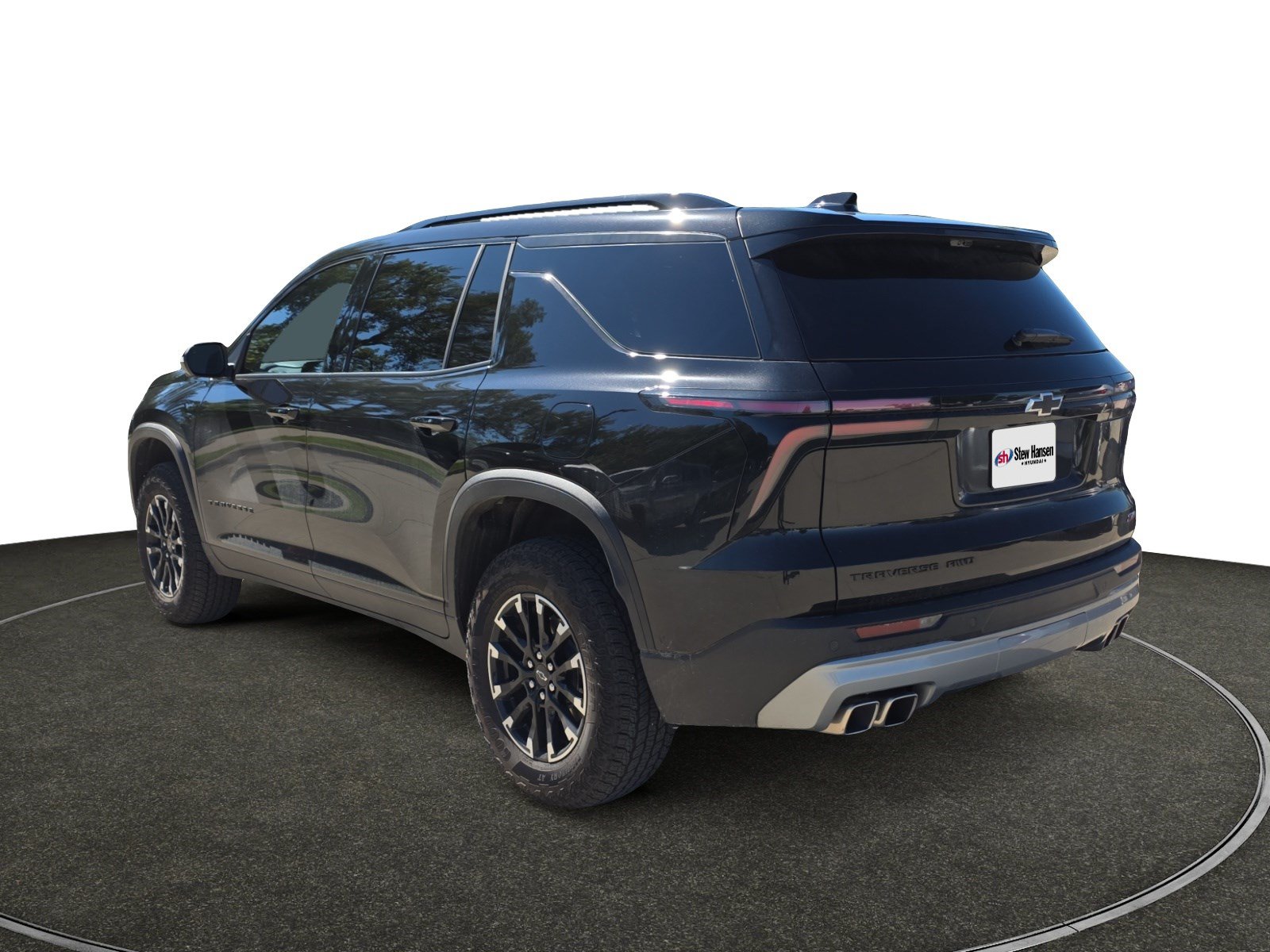 Used 2025 Chevrolet Traverse Z71 w/ Enhanced Driving Package AWD/4WD image 3