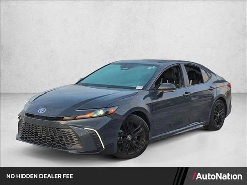 Used 2025 Toyota Camry SE w/ Multimedia Upgrade Package FWD image 1