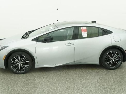 New 2026 Toyota Prius Limited image 3