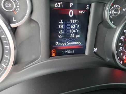 Used 2025 RAM 1500 Big Horn AWD/4WD image 16