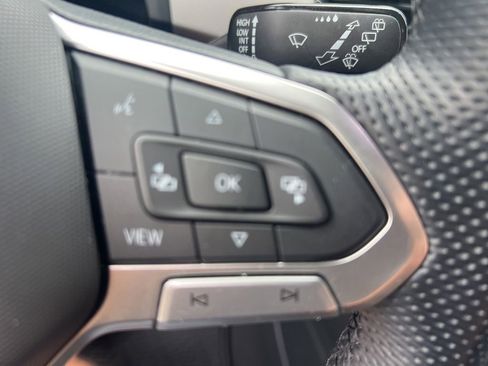Used 2021 Volkswagen Atlas Cross Sport SE AWD/4WD image 57