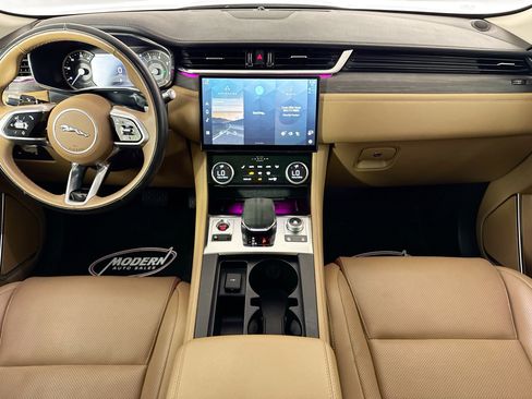 Used 2023 Jaguar F-PACE S AWD/4WD image 26