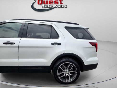 Used 2016 Ford Explorer Sport w/ Equipment Group 401A image 4