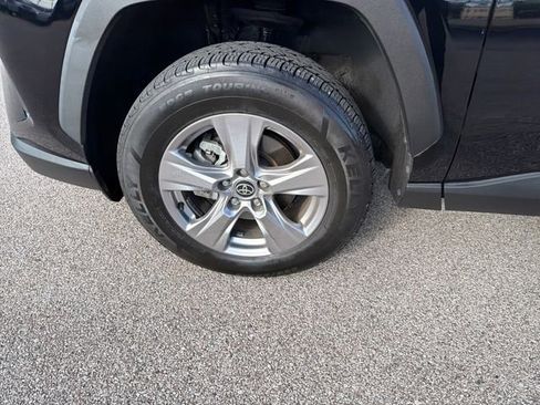 Used 2022 Toyota RAV4 XLE w/ Convenience Package image 41