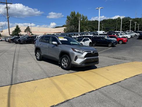 Certified 2024 Toyota RAV4 XLE AWD/4WD image 6