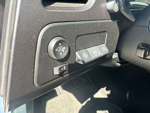 Used 2017 Chevrolet Corvette Stingray Coupe w/ 3LT Preferred Equipment Group RWD image 10