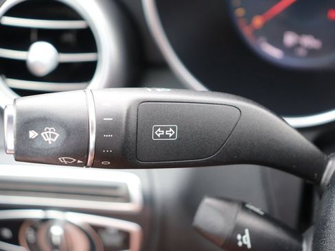 Used 2021 Mercedes-Benz C 300 Sedan image 23