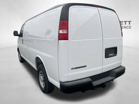New 2025 Chevrolet Express 2500 w/ Driver Convenience Package image 12