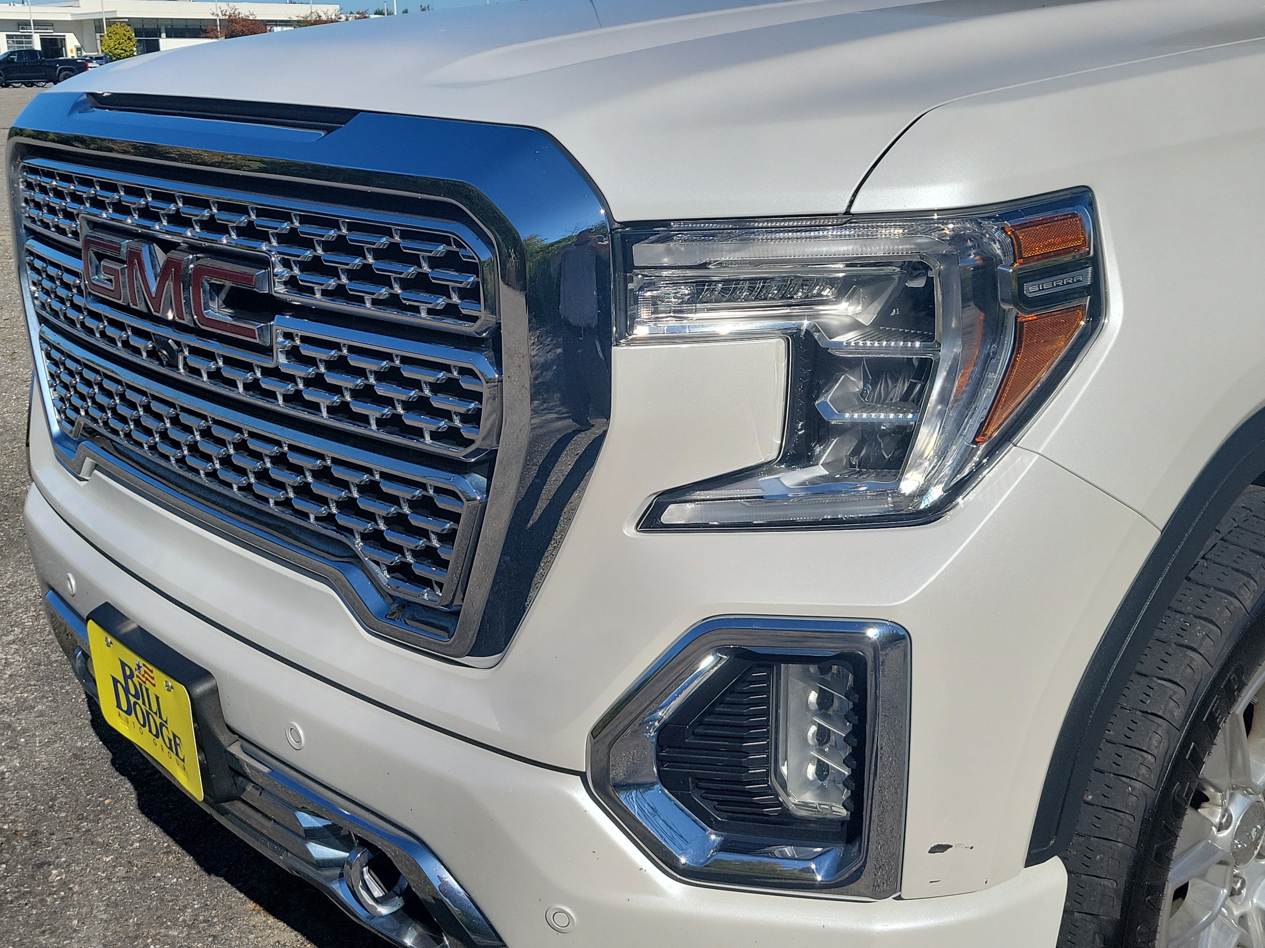 Used 2020 GMC Sierra 1500 Denali w/ Denali Ultimate Package AWD/4WD image 9