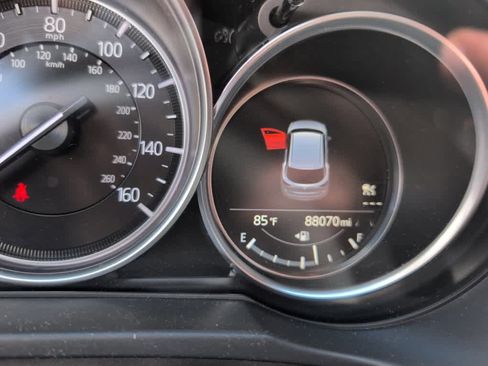 Used 2020 MAZDA CX-5 Touring FWD image 9