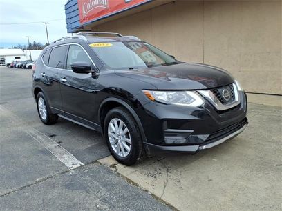 Used 2017 Nissan Rogue SV