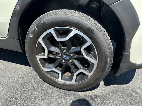 Used 2016 Subaru Crosstrek 2.0i Limited AWD/4WD image 12