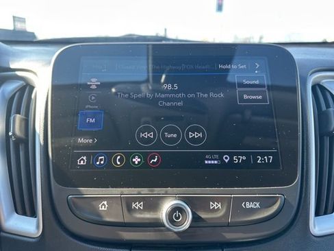 Used 2024 Chevrolet Malibu LT image 16