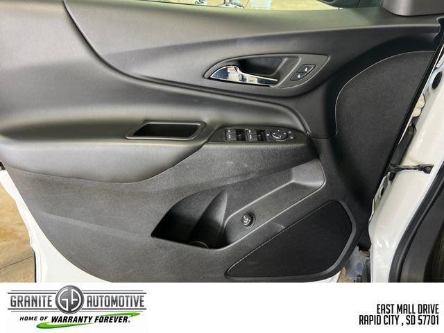 Used 2024 Chevrolet Equinox LT AWD/4WD image 11