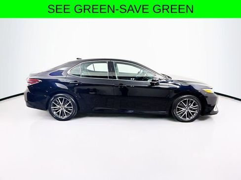 Used 2023 Toyota Camry XLE w/ Navigation Package image 9