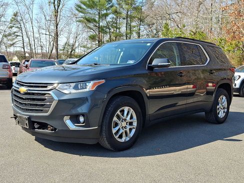 Used 2019 Chevrolet Traverse LT w/ LPO, Floor Liner Package image 3