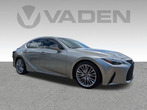 Used 2023 Lexus IS 300 w/ Premium Package RWD image 3