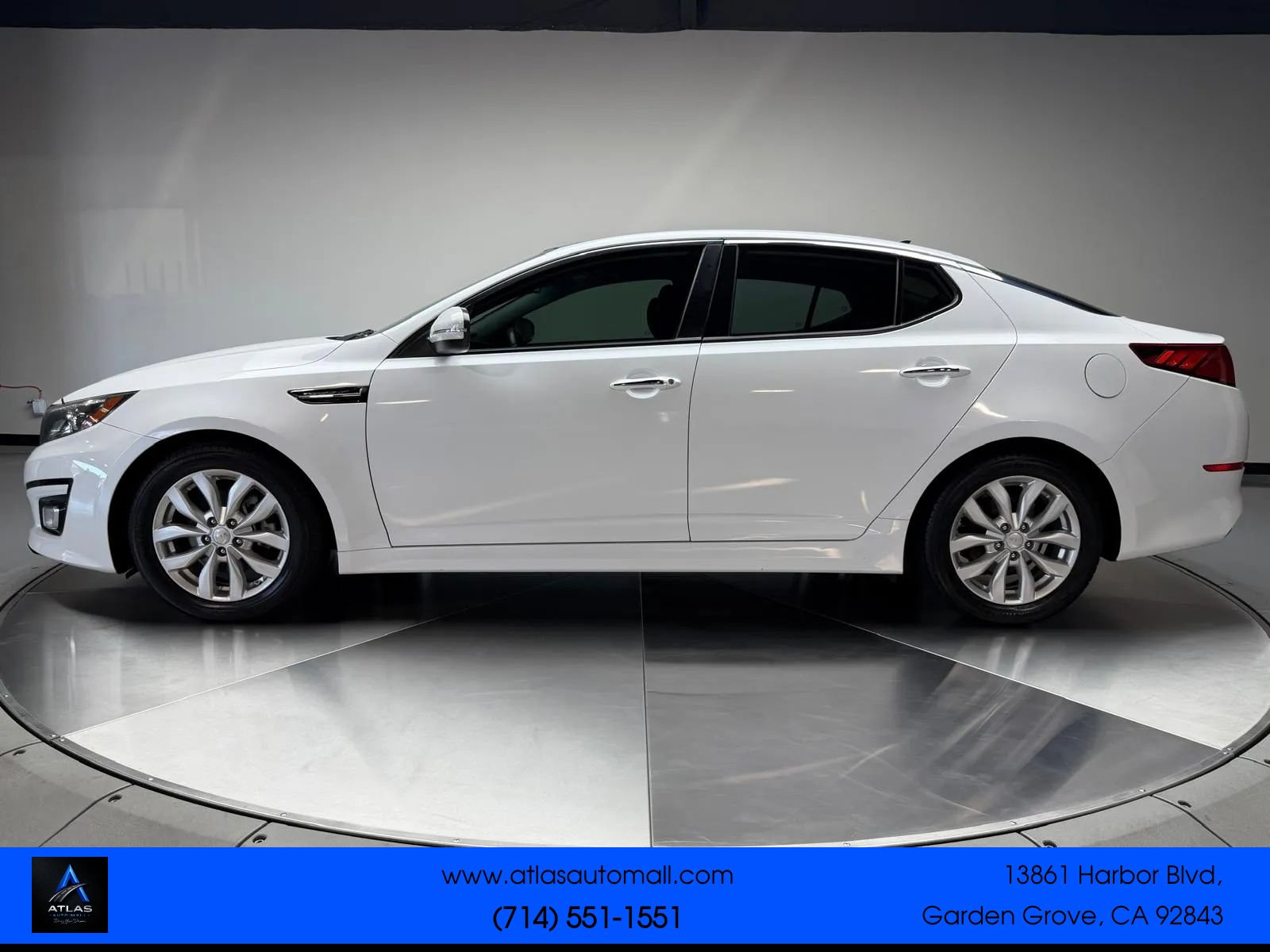 Used 2015 Kia Optima EX w/ EX Premium Package FWD image 4