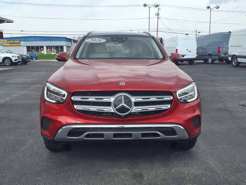 Used 2021 Mercedes-Benz GLC 300 4MATIC image 2