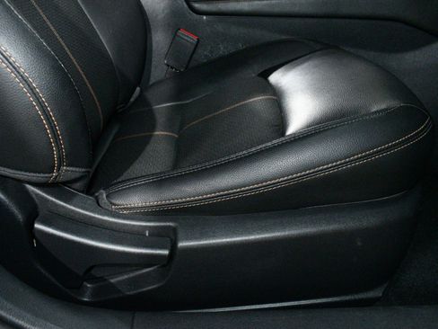 Used 2020 Nissan Altima 2.5 SR w/ Premium Package FWD image 14