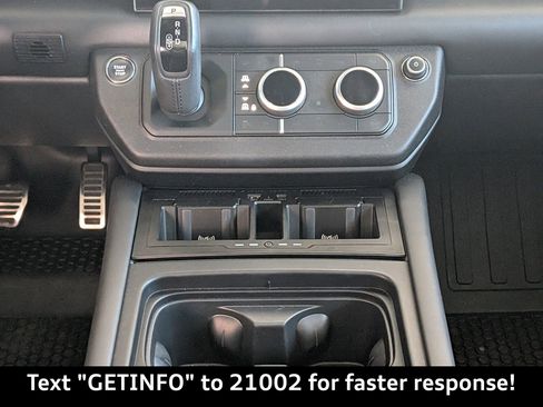 Used 2023 Land Rover Defender 110 V8 image 21