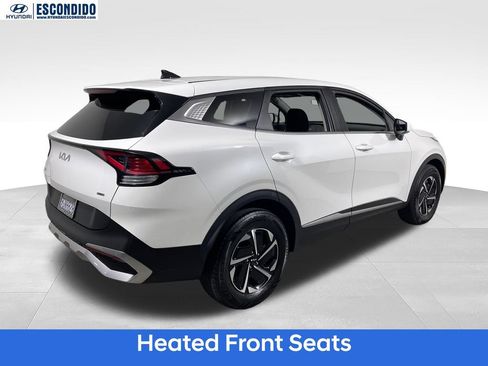 Used 2023 Kia Sportage LX AWD/4WD image 6