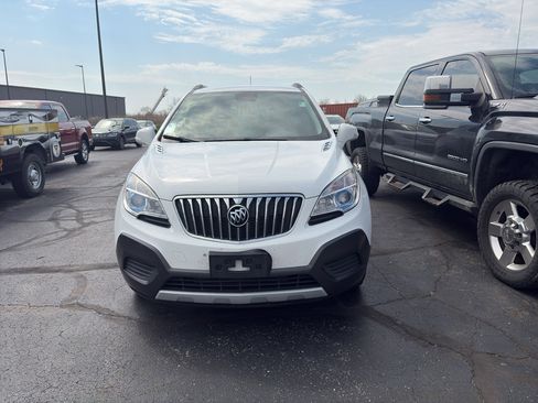 Used 2016 Buick Encore FWD image 2