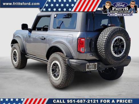 New 2024 Ford Bronco Black Diamond w/ Sasquatch Package image 2