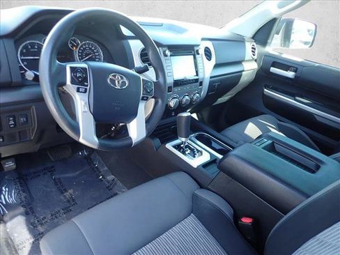 Used 2014 Toyota Tundra SR5 w/ SR5 Upgrade Package AWD/4WD image 8