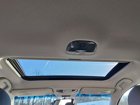 Used 2018 Subaru Outback 2.5i Limited image 21