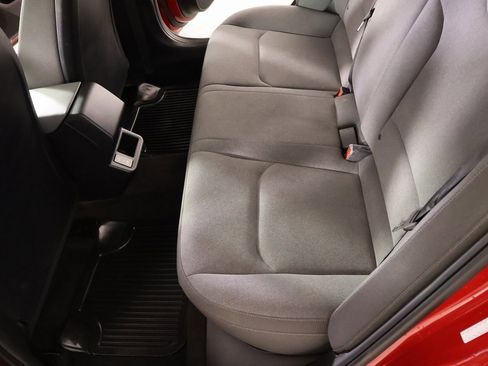 Used 2025 Kia K4 LXS image 11