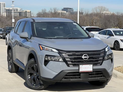 New 2026 Nissan Rogue SV image 2