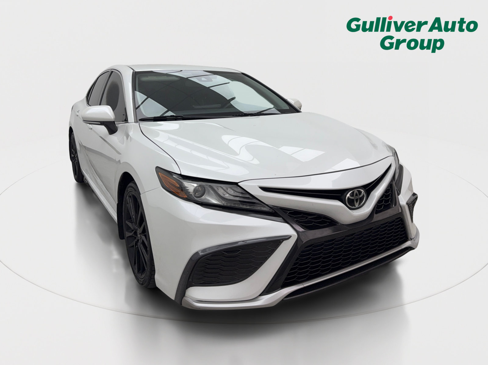 Used 2021 Toyota Camry XSE FWD image 13