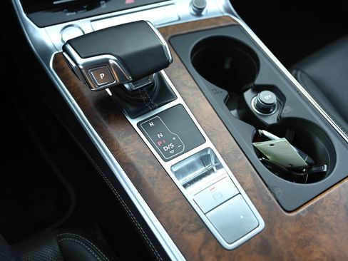 Used 2019 Audi A6 3.0T Prestige w/ Prestige Package image 29