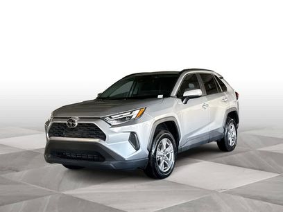 Used 2022 Toyota RAV4 XLE w/ Convenience Package