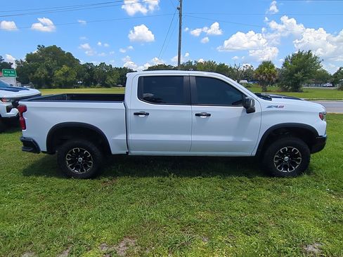 Certified 2023 Chevrolet Silverado 1500 ZR2 image 3