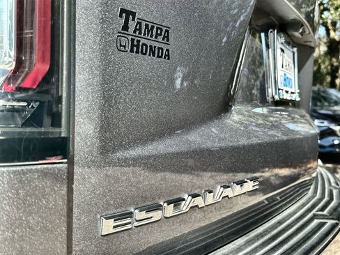 Used 2021 Cadillac Escalade ESV Sport w/ Driver Assist Tech Package image 7