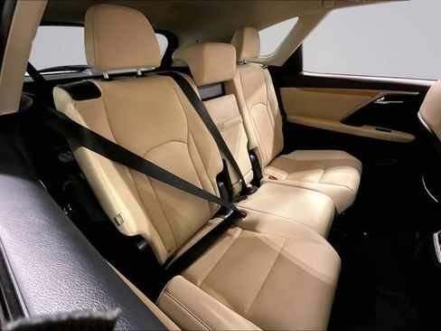 Used 2022 Lexus RX 350L Premium w/ Premium Package AWD/4WD image 29