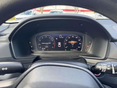 Certified 2025 Honda Accord LX image 22