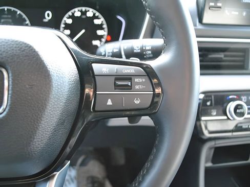 Certified 2025 Honda Pilot EX-L image 15