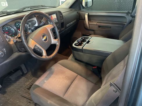 Used 2011 Chevrolet Silverado 1500 LT w/ All-Star Edition AWD/4WD image 9